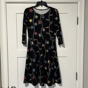 Holiday Print 3/4 Sleeve Flared A Line Party Dress! M (And matching earrings!)